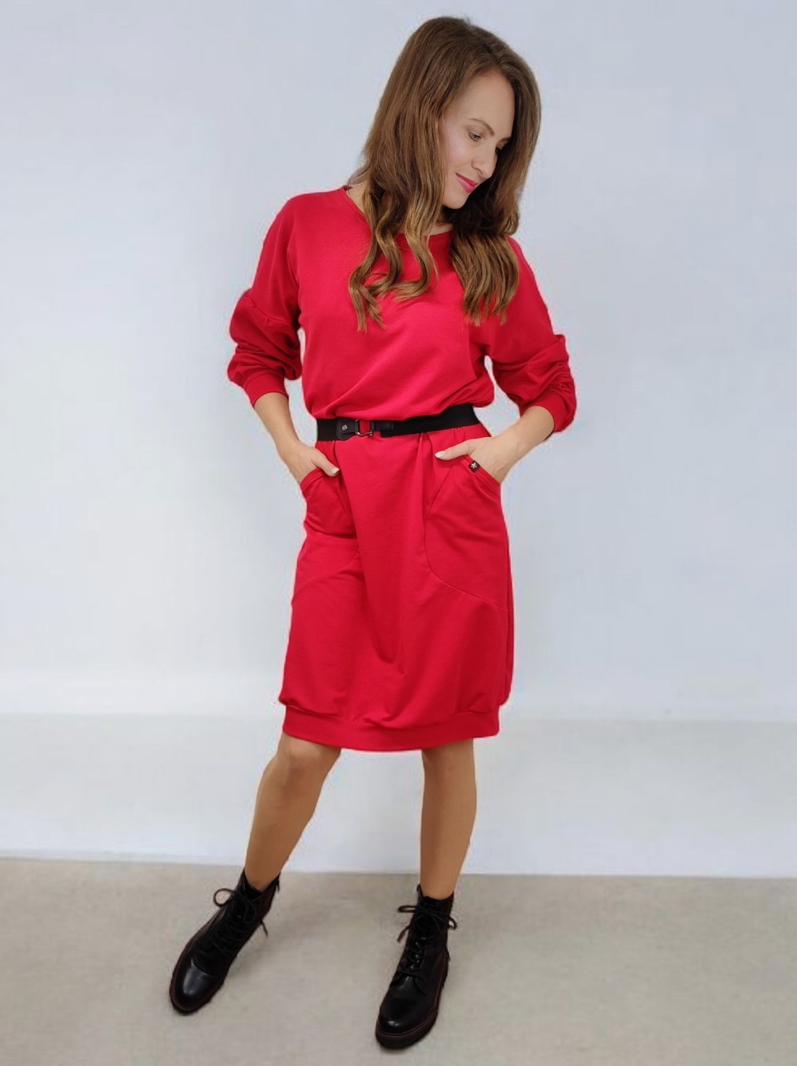 Dámské zimní šaty s dlouhým rukávem české výroby